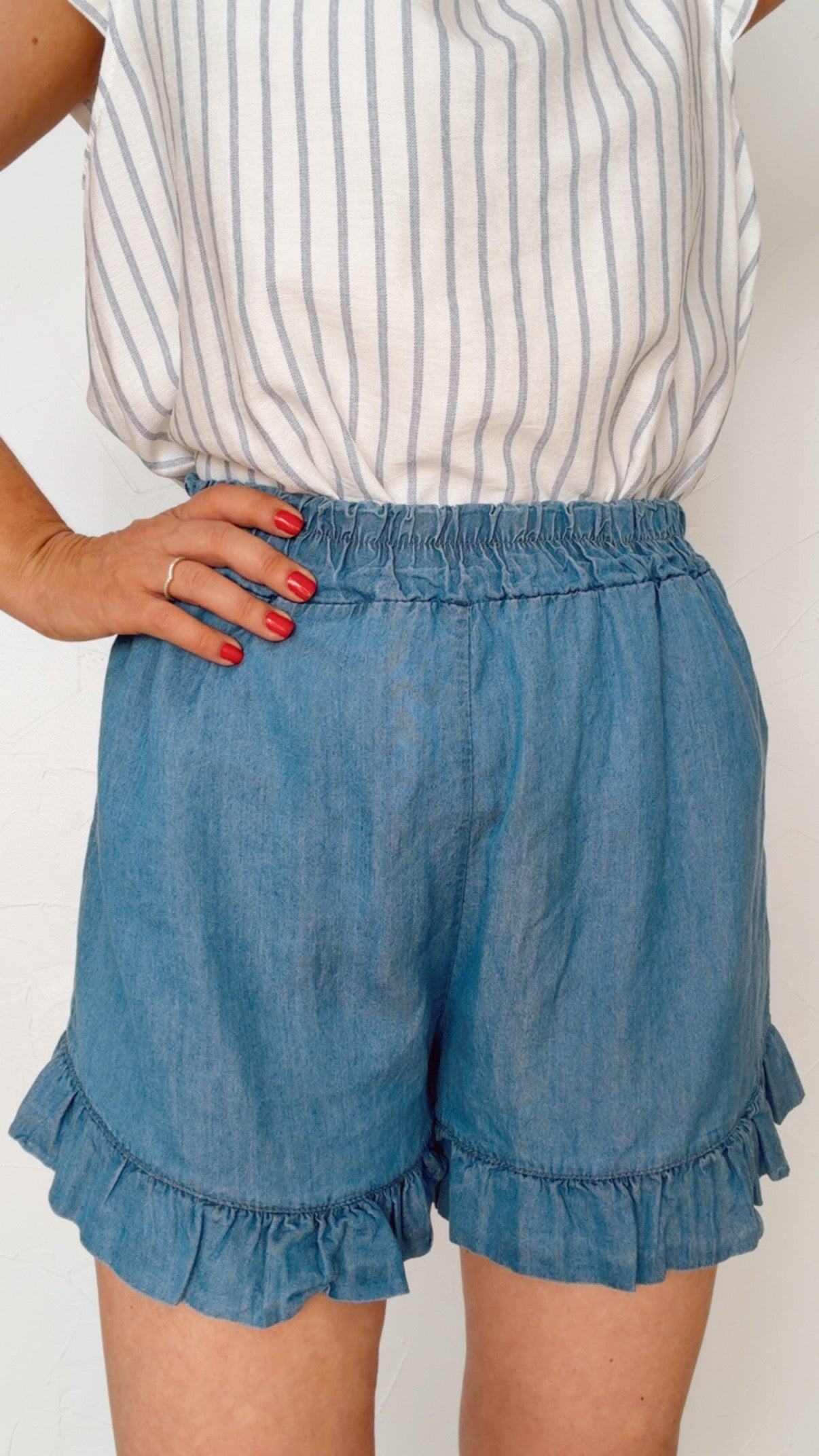Short à volants CÉLESTE coloris jean brut 100% TENCEL