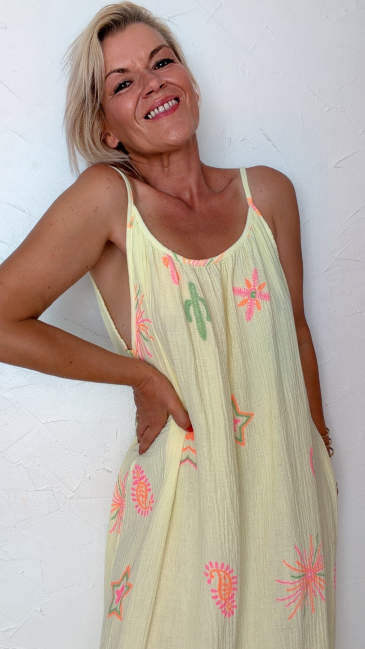 Robe longue LIZ jaune beurre & imprimés fluos 100% Gaze de Coton
