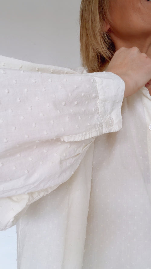 Blouse AMY à plumetis écrus 100% Coton