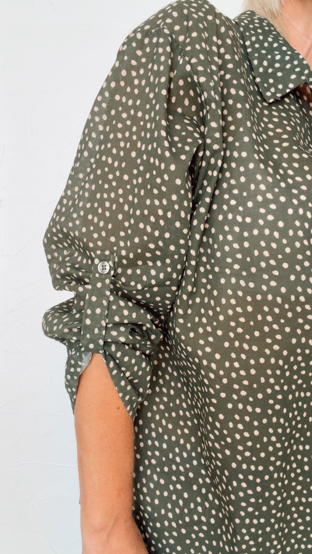 Chemisier LENNY kaki à pois écrus 100% Coton