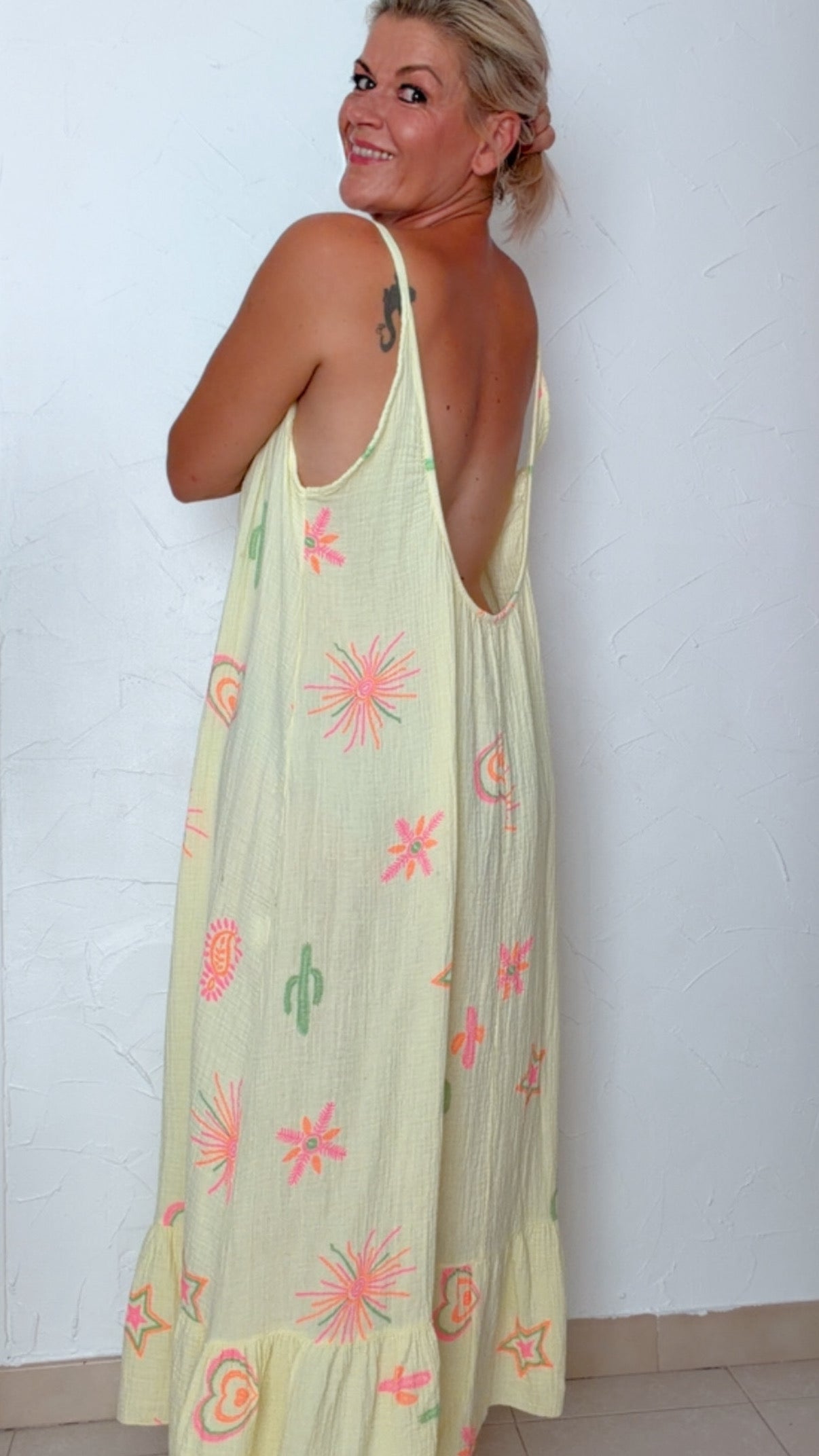 Robe longue LIZ jaune beurre & imprimés fluos 100% Gaze de Coton