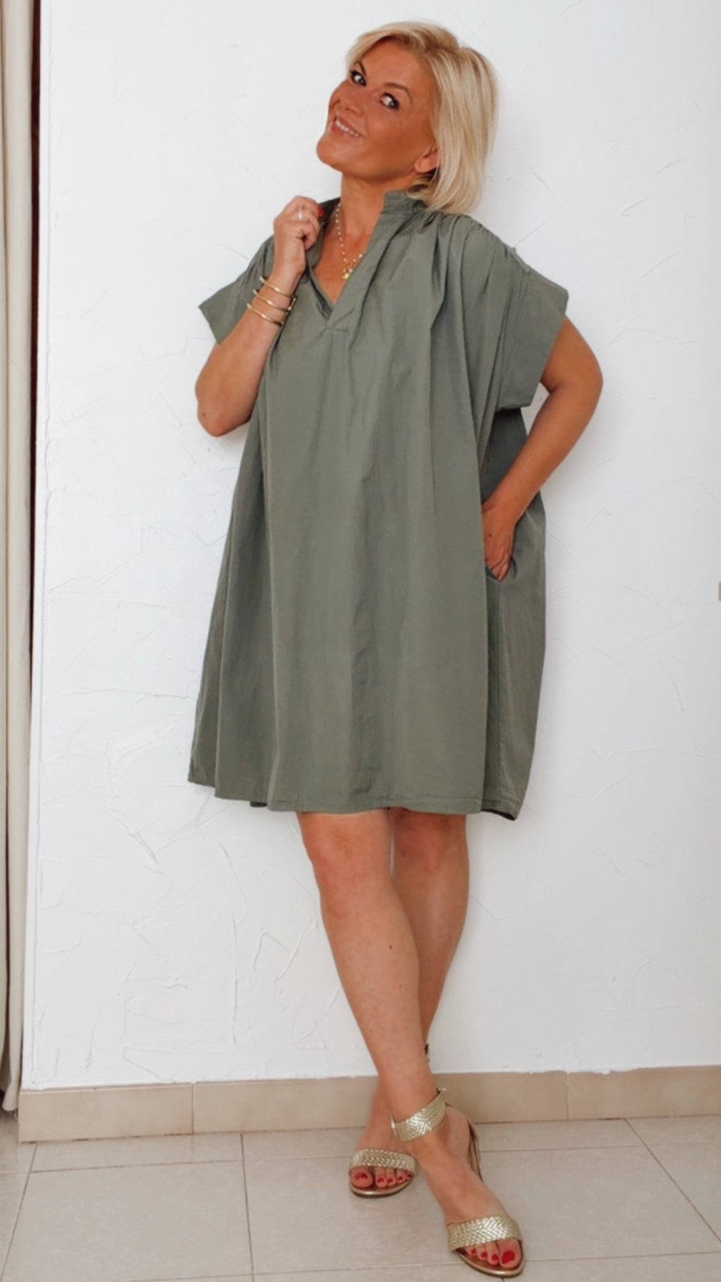 Robe courte NINA kaki 100% Coton