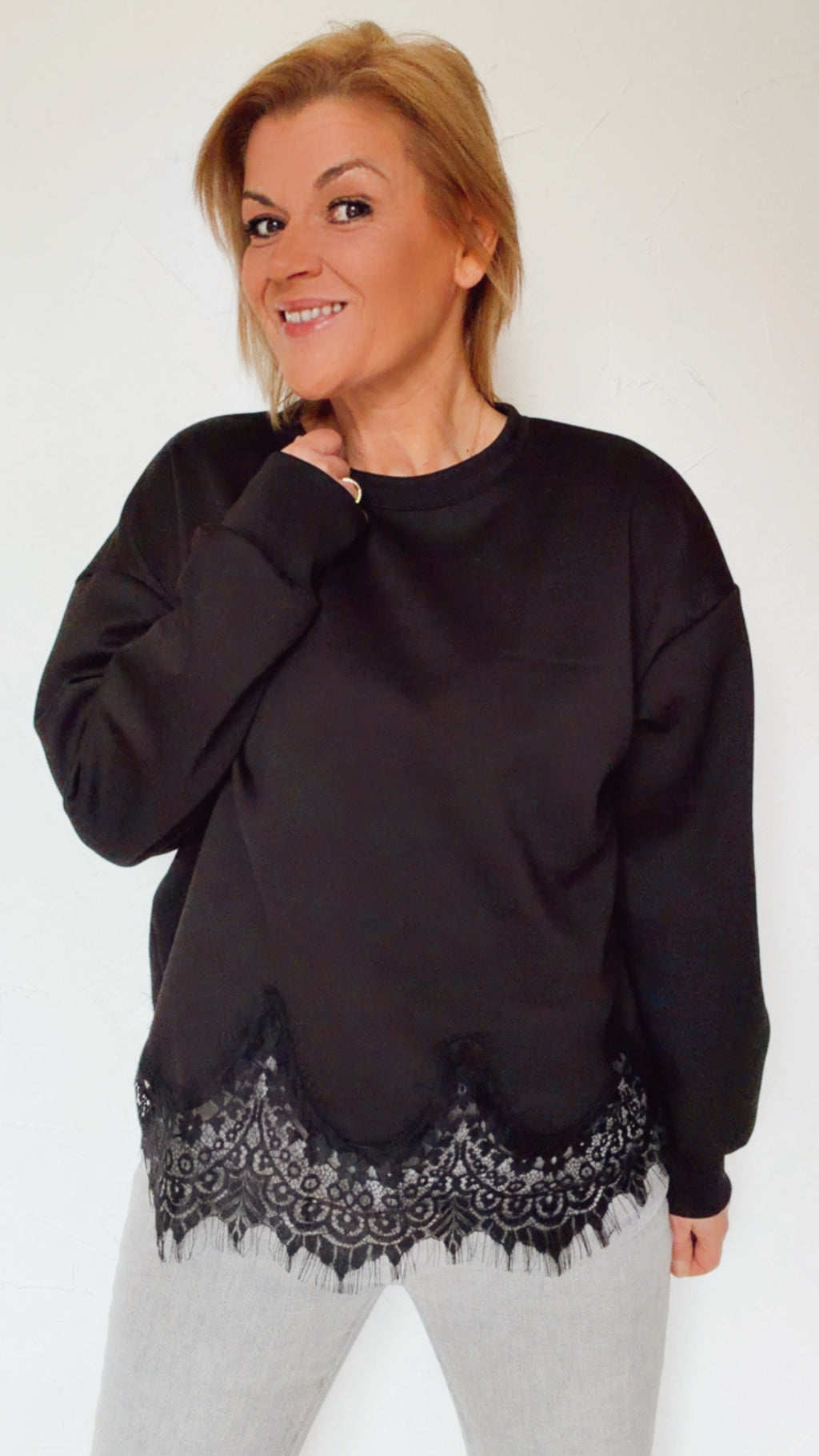 Sweat PAULA noir & dentelle