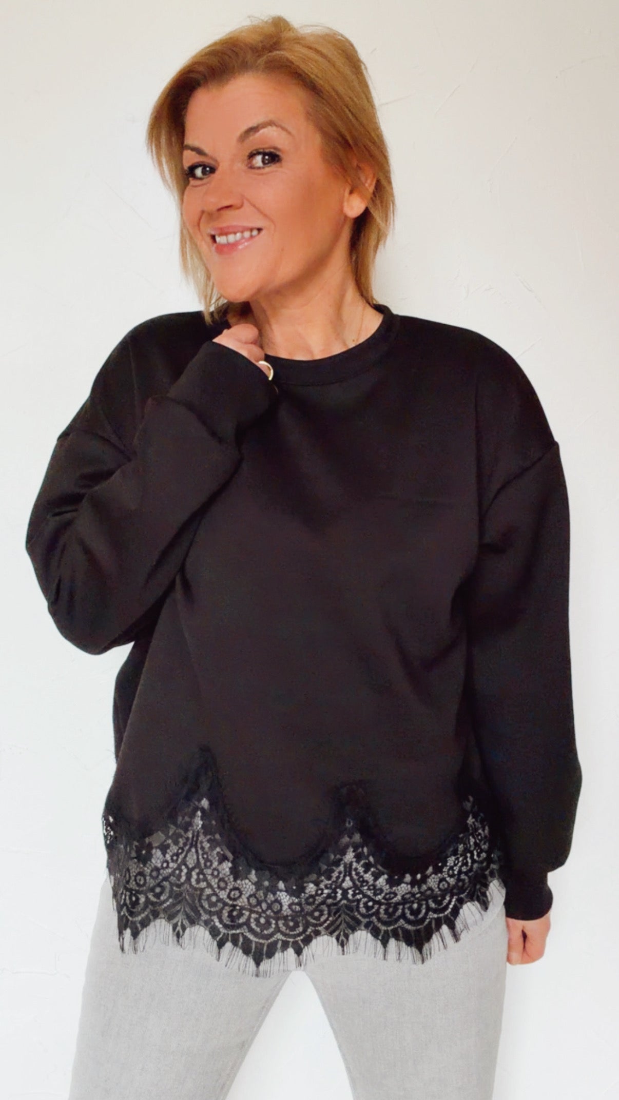 Sweat PAULA noir & dentelle