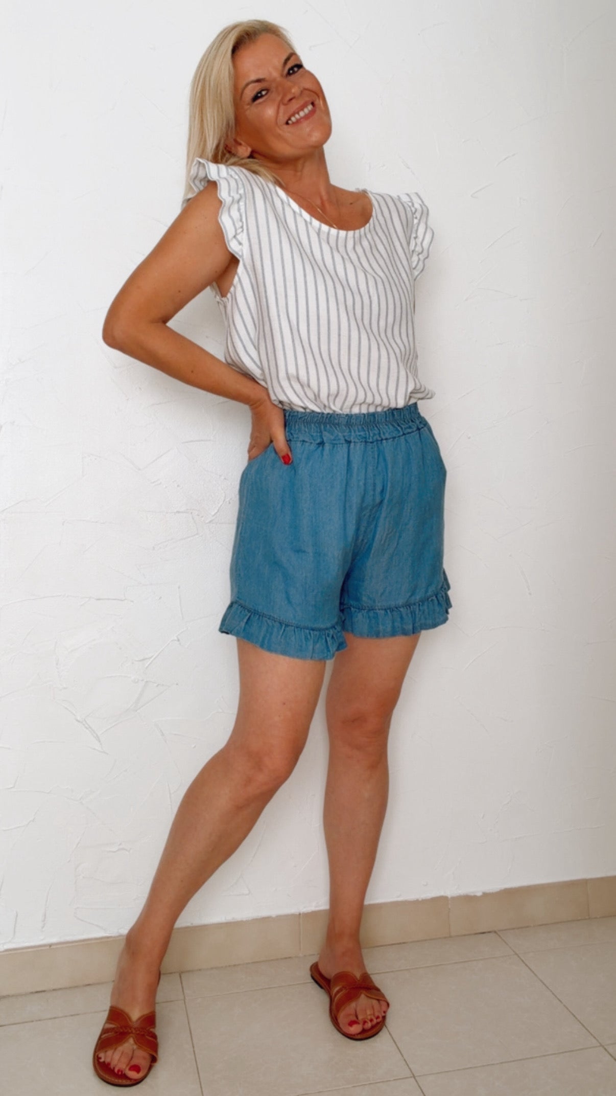 Short à volants CÉLESTE coloris jean brut 100% TENCEL