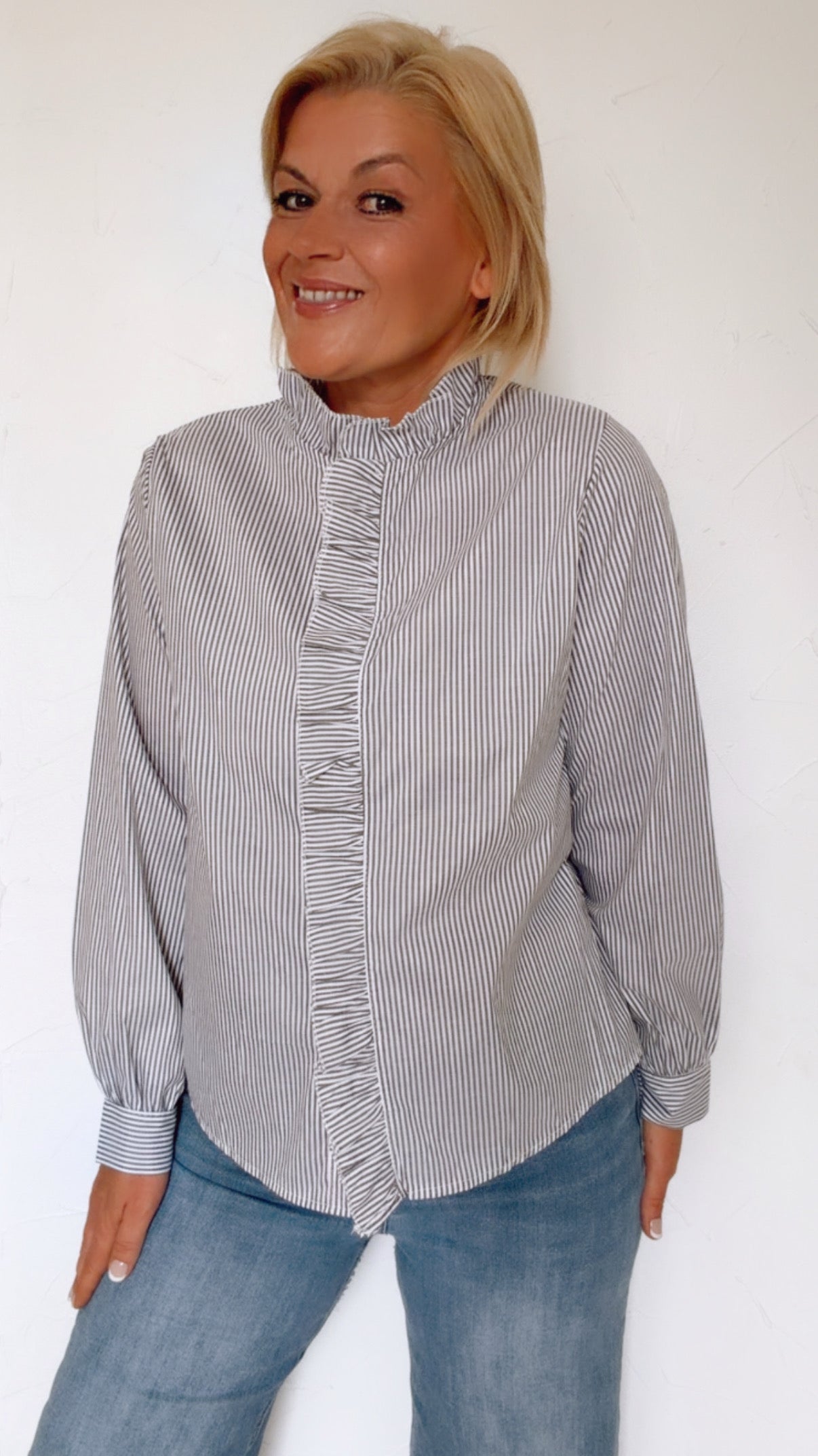 Blouse à volant INÈS rayée kaki & blanc 100% Coton